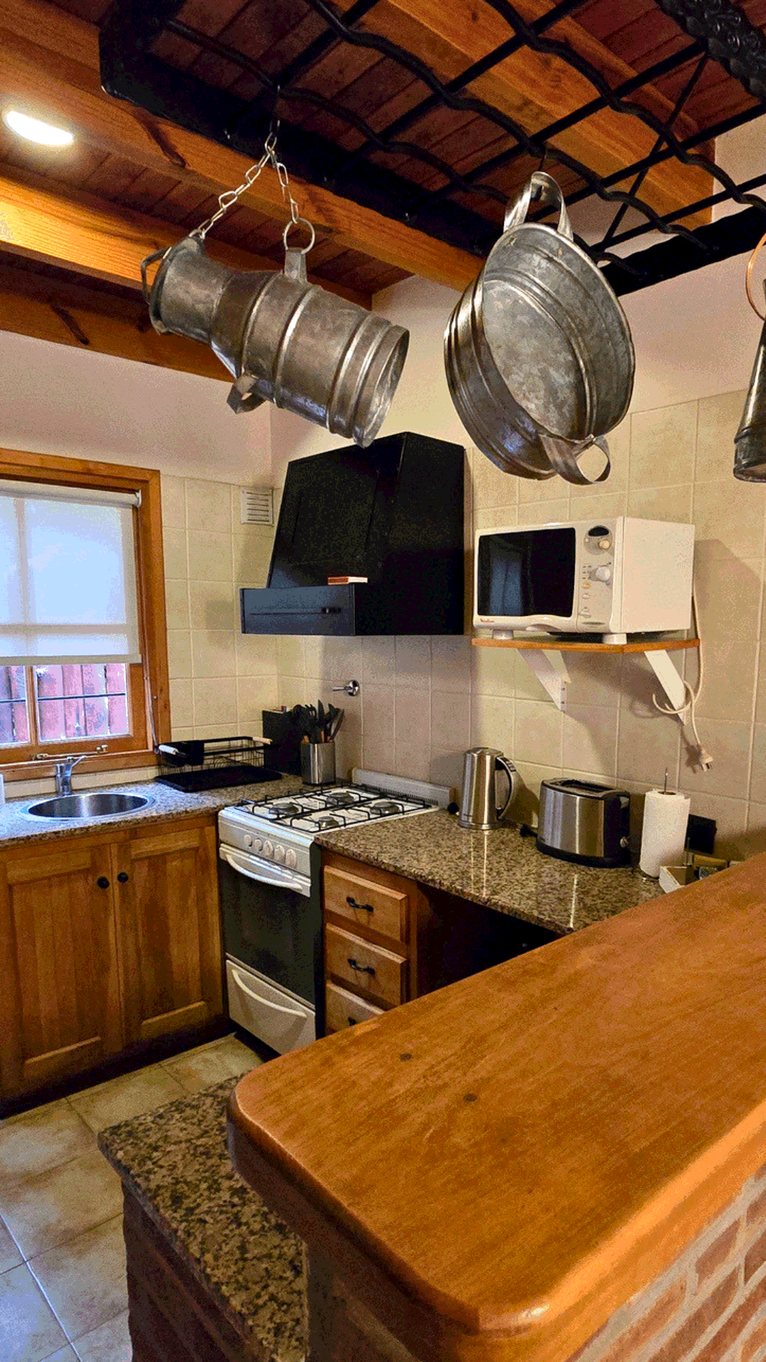 Cabaña Familiar · cocina equipada
